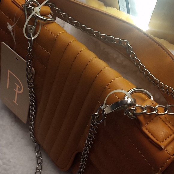 Nwt perfect image purse - Picture 3 of 5